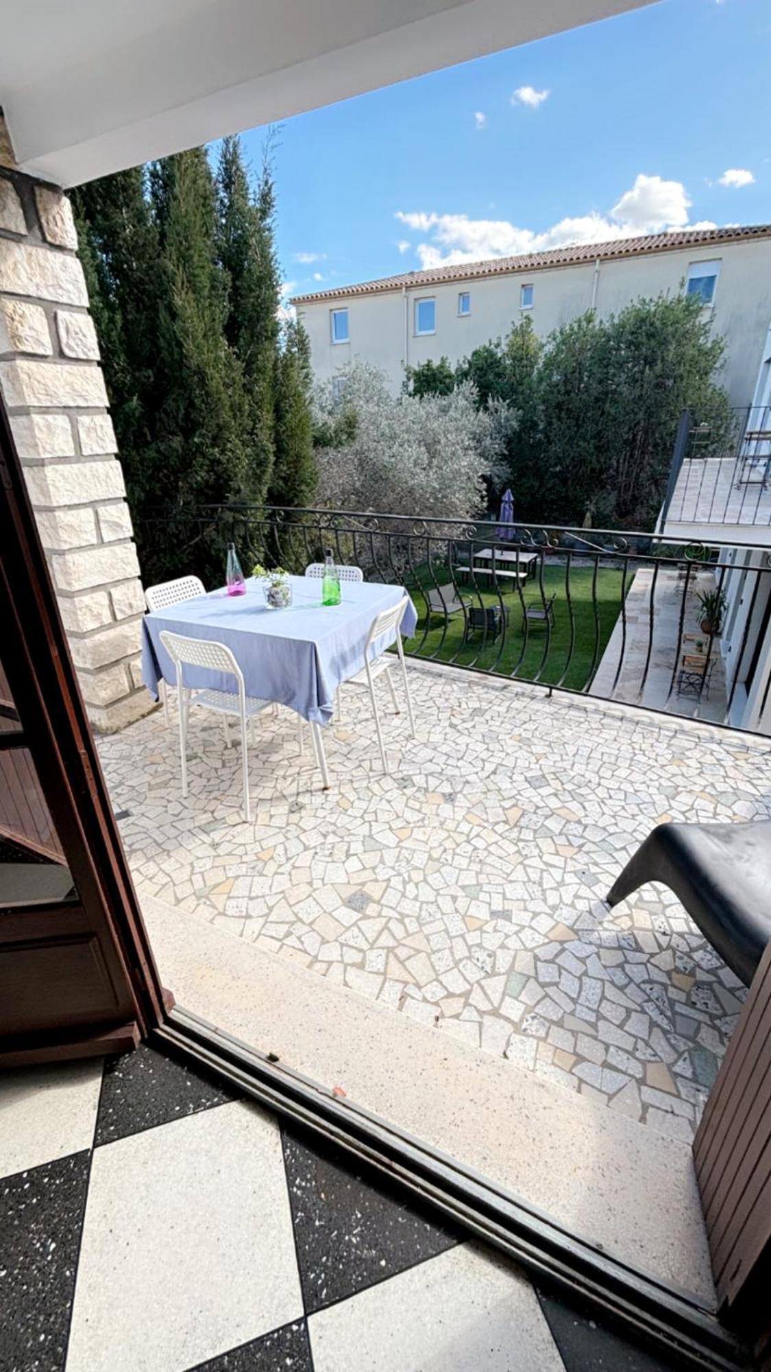 Appartement L'Olivier آرْلْ المظهر الخارجي الصورة